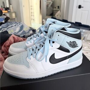 Nike Light Blue and Black Sneakers